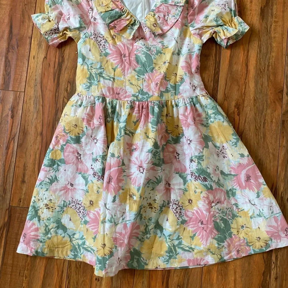 Peppermint Multicolor Floral Dress sz 10(kids)